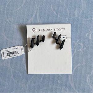 Kendra Scott Billie earring in gunmental